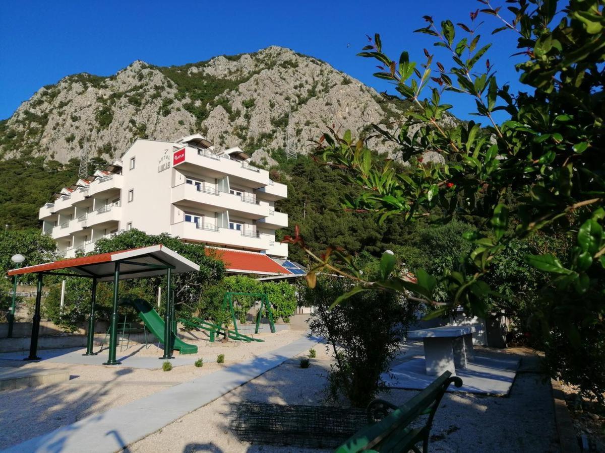 Hotel Lukas Gradac  Eksteriør bilde